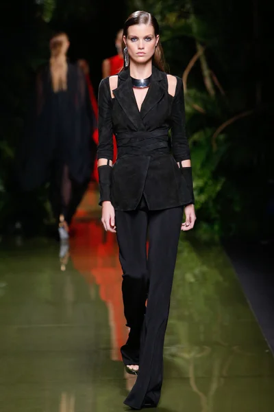 Look 36